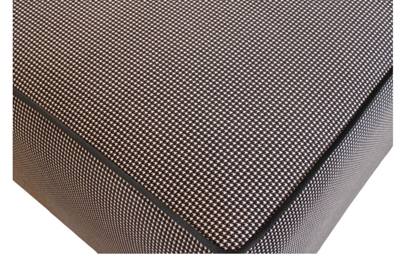 DE MH POUF 1x1x0,45m