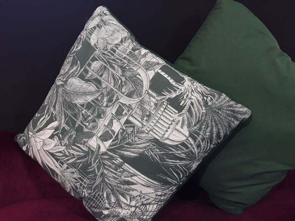 LL ST  C6B430002 CERVARA AQUITAINE COUSSIN 60x60cm 100%CO SAPIN PASSEPOIL