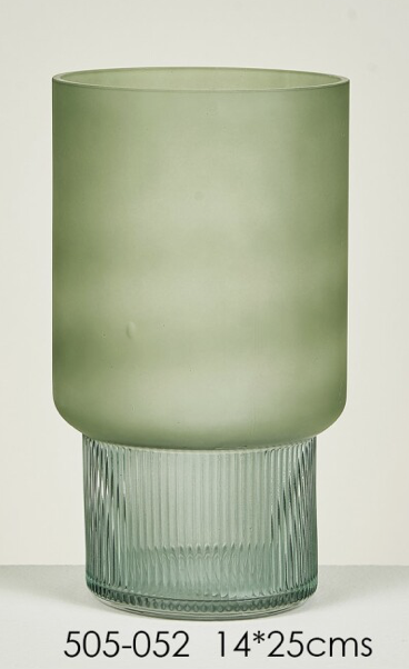 DECO 505-052 VASE CRISTAL KRANJ VERT 14*25 cm