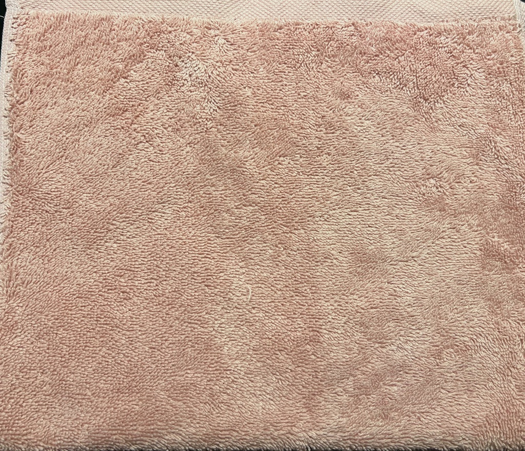 LL LH SERVIETTE REG 30*50 550G FUSCHIA 100%CTN