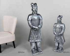 DECO 529-013 GUERRIER XIAN ARGENTE 26*22*81,5 CMS