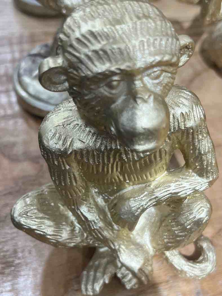 DECO FIGURINE RESINE MONKEY DORE 14,5x9,2x15cm