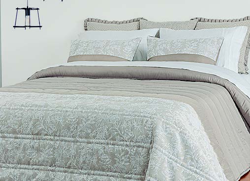 [LLTL230342] LL TL COUVRE LIT ALESSA 270x270cm TAUPE 80%PES-20%CTN